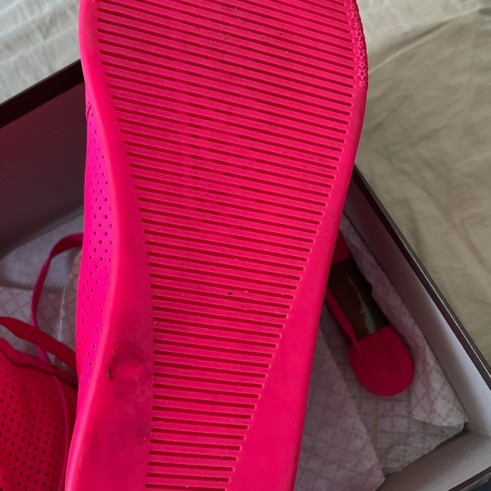 Gucci sneakers neon pink for womens - Picture 7 of 7